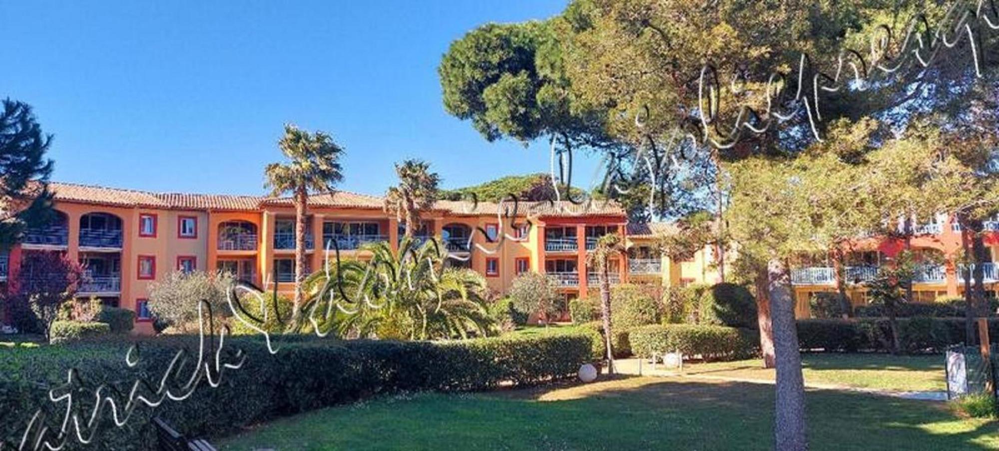 Magnifique Parc De La Presqu'Ile Avec Piscine Et Plage Face A Porquerolles ! 耶尔 外观 照片