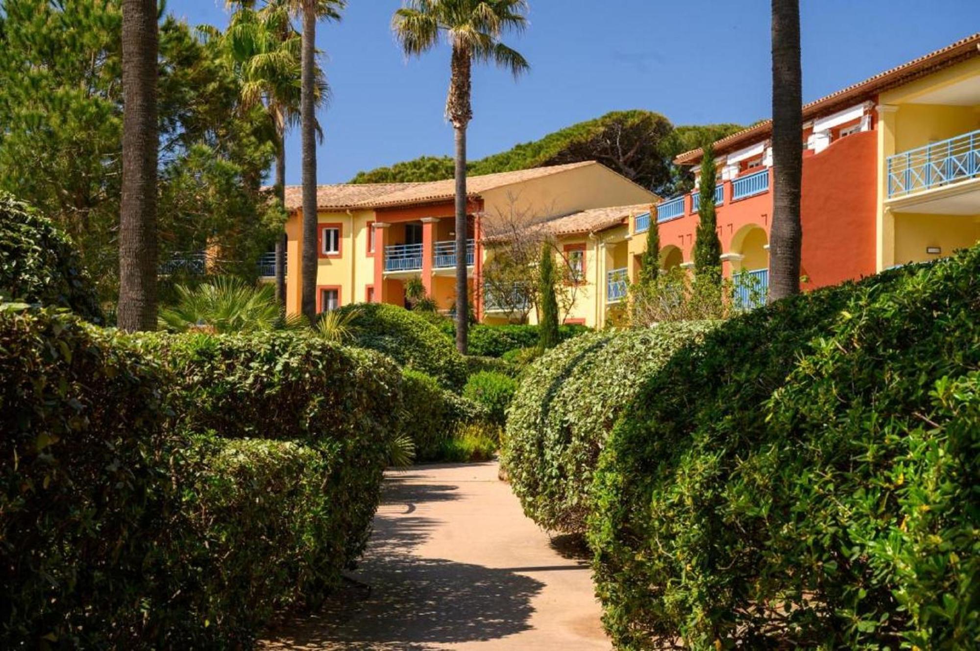 Magnifique Parc De La Presqu'Ile Avec Piscine Et Plage Face A Porquerolles ! 耶尔 外观 照片